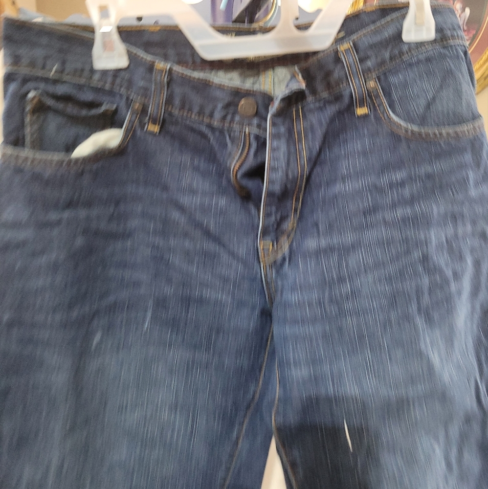 (2176) Old Navy Men's original straight refreshing Jean's, Size 36x34